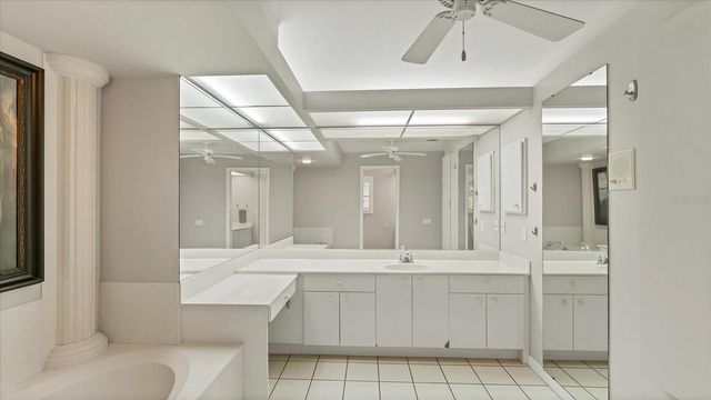 6314 GLEN ABBEY LANE, Bradenton, FL 34202