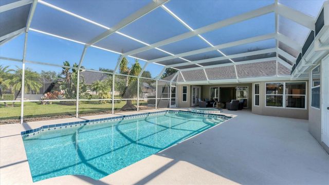 6314 GLEN ABBEY LANE, Bradenton, FL 34202