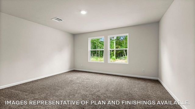 7954 ROYSTER CREEK DR E, Millington, TN 38053