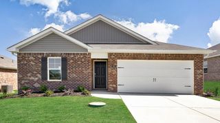 7954 ROYSTER CREEK DR E, Millington, TN 38053