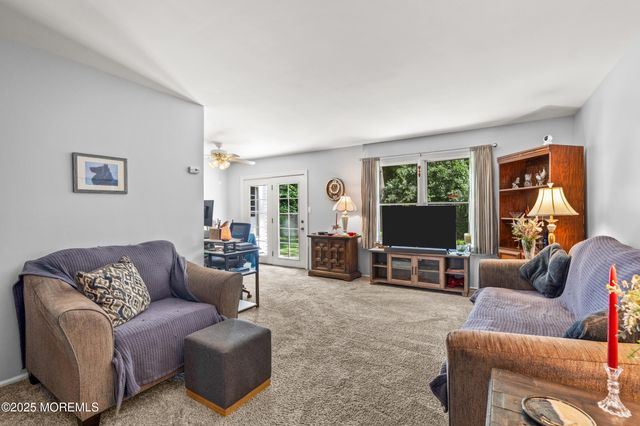 7 Lamp Post Court, Howell, NJ 07731