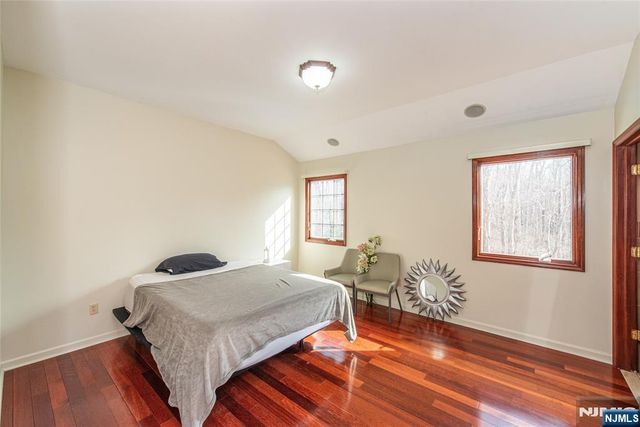 35 Waughaw Road, Montville Township, NJ 07082