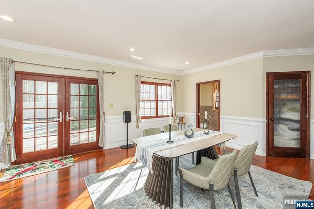 35 Waughaw Road, Montville Township, NJ 07082