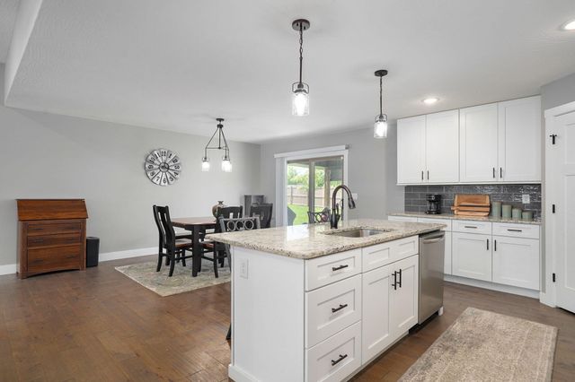 4411 Florence Avenue, Ozark, MO 65721