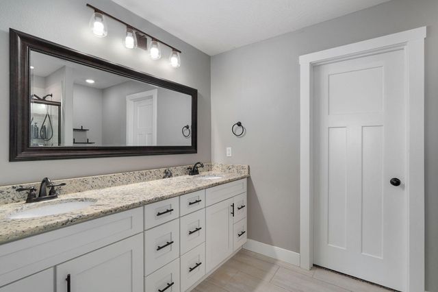 4411 Florence Avenue, Ozark, MO 65721