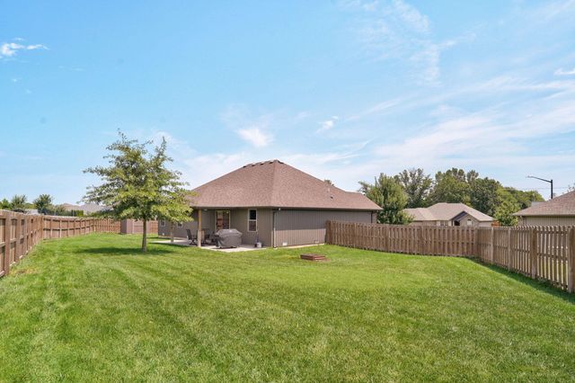 4411 Florence Avenue, Ozark, MO 65721