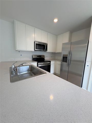 5603 MORANT BAY PATH, Kissimmee, FL 34758