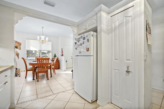 536 NW Cortina Lane, Port St Lucie, FL 34986