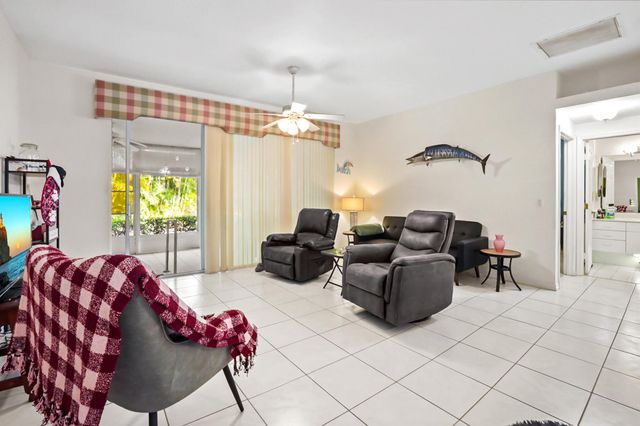 536 NW Cortina Lane, Port St Lucie, FL 34986