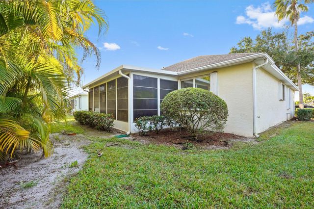 536 NW Cortina Lane, Port St Lucie, FL 34986