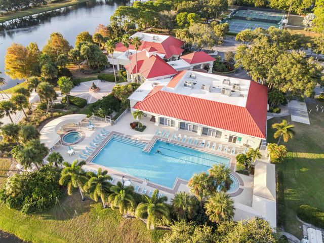 536 NW Cortina Lane, Port St Lucie, FL 34986