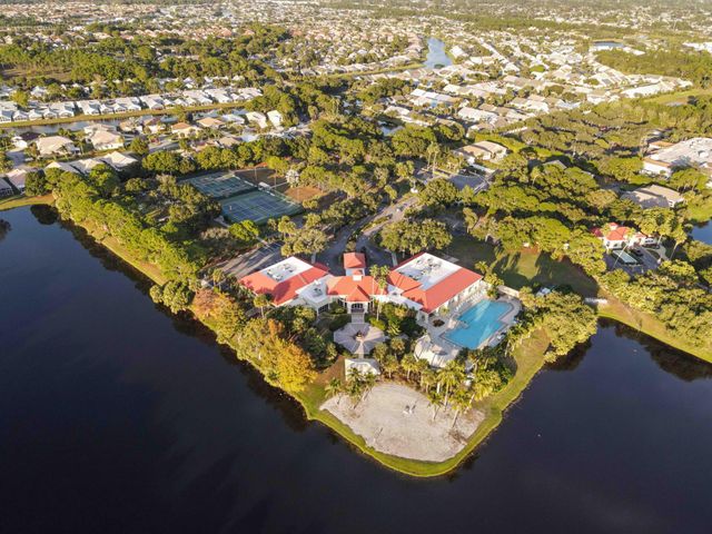 536 NW Cortina Lane, Port St Lucie, FL 34986