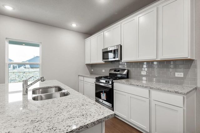 12212 Dillon Falls DR, Austin, TX 78747