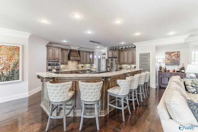 33 Wax Lane SW, Huntsville, AL 35824