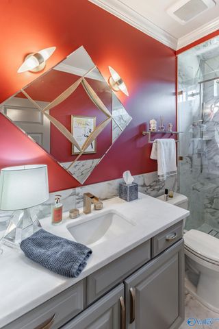 33 Wax Lane SW, Huntsville, AL 35824