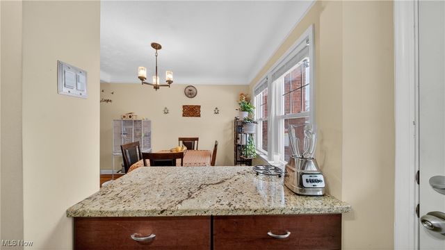 2684 Wooster Road, Rocky River, OH 44116