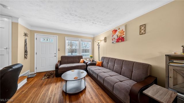 2684 Wooster Road, Rocky River, OH 44116