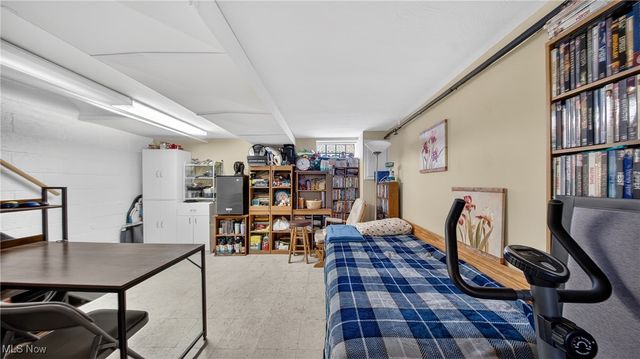 2684 Wooster Road, Rocky River, OH 44116