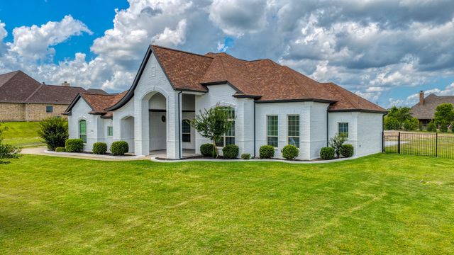 235 Bearclaw Circle, Aledo, TX 76008
