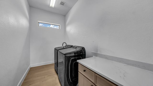 235 Bearclaw Circle, Aledo, TX 76008