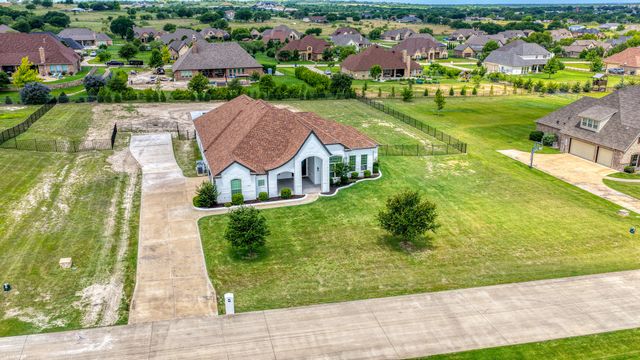 235 Bearclaw Circle, Aledo, TX 76008