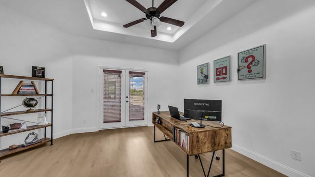 235 Bearclaw Circle, Aledo, TX 76008