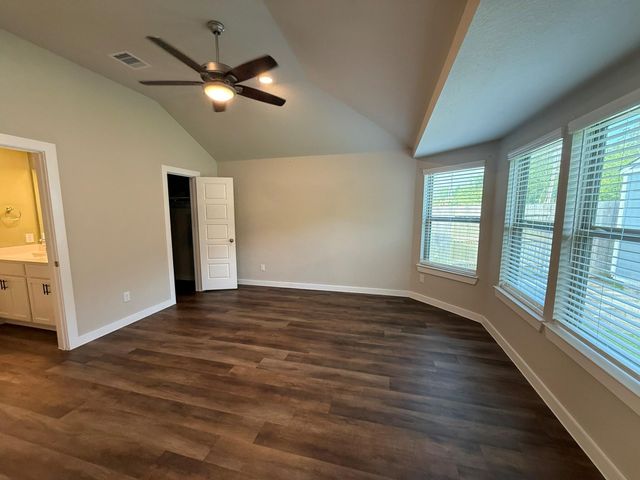 1174 Filly Creek Drive, Alvin, TX 77511