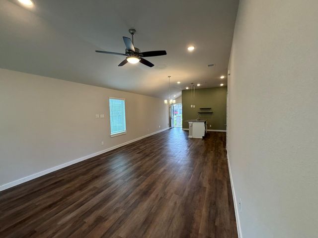 1174 Filly Creek Drive, Alvin, TX 77511