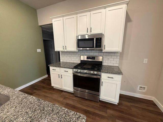 1174 Filly Creek Drive, Alvin, TX 77511