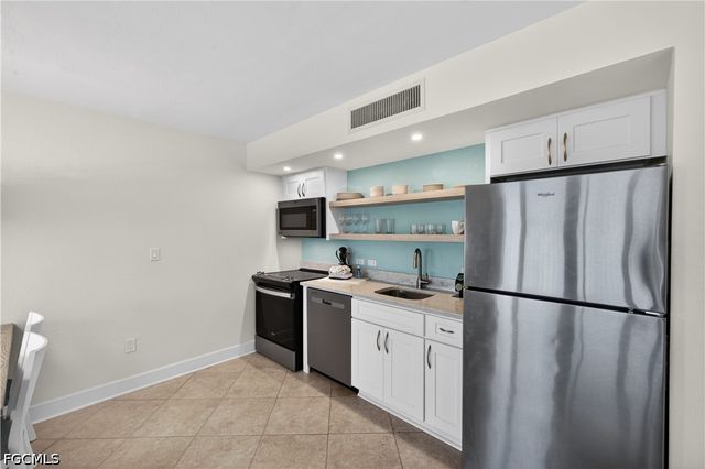 2255 W Gulf DR 127, Sanibel, FL 33957