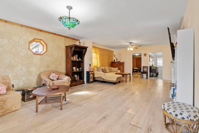 18 Spring Street, Port Jervis, NY 12771