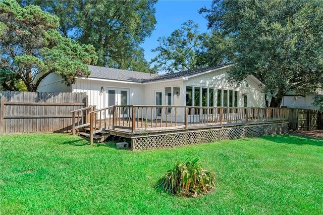 7423 Christine Circle S, Mobile, AL 36619
