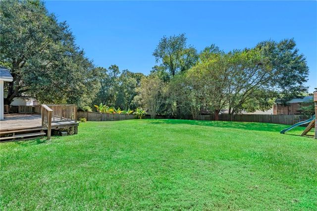 7423 Christine Circle S, Mobile, AL 36619