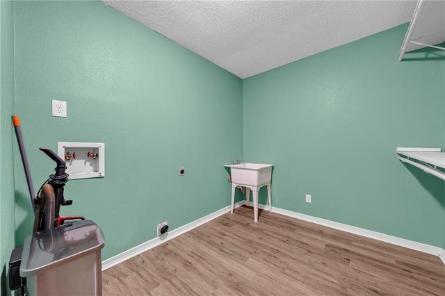 7423 Christine Circle S, Mobile, AL 36619