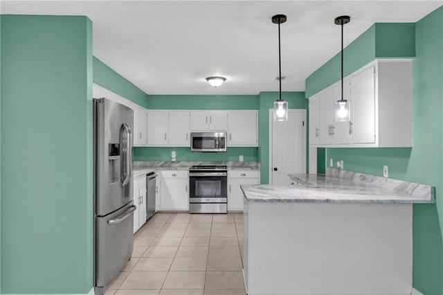 7423 Christine Circle S, Mobile, AL 36619