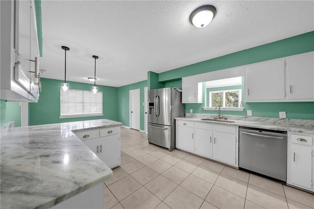 7423 Christine Circle S, Mobile, AL 36619