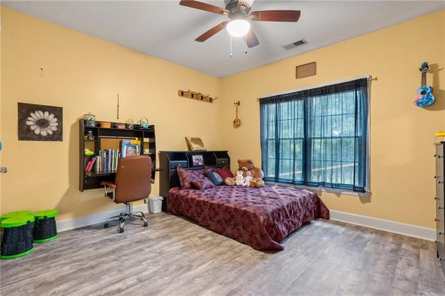 1215 James Walter Drive, Loganville, GA 30052