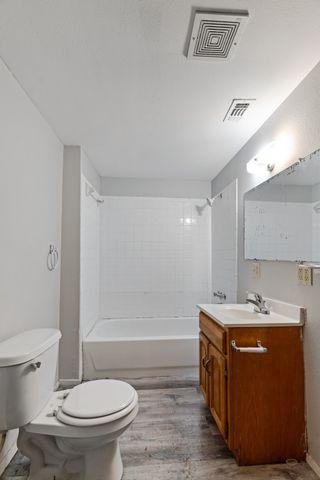 121 NE 8TH, Paris, TX 75460
