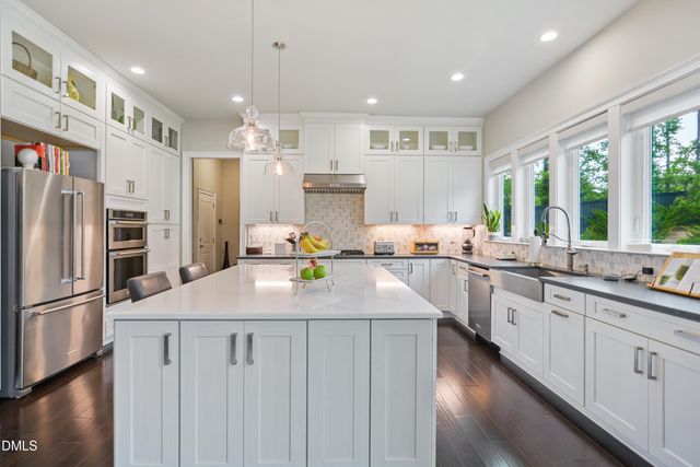 113 Amberwing Court, Holly Springs, NC 27540