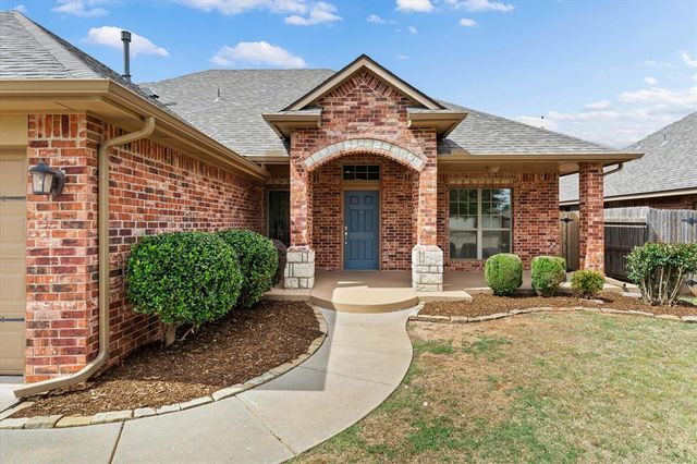 8905 NW 114th Street, Oklahoma City, OK 73162