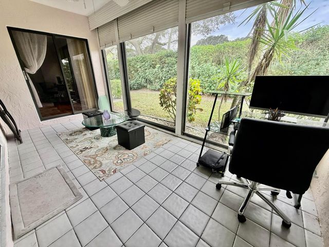 10980 Hidden Lake Place, Boca Raton, FL 33498