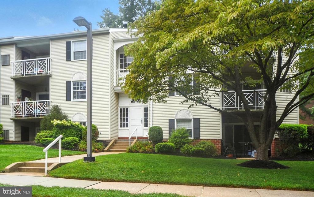 2 BROOKING CT #101, Lutherville Timonium, MD 21093