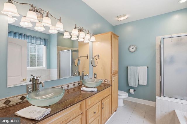 25 TARA WOODS DR, Bumpass, VA 23024