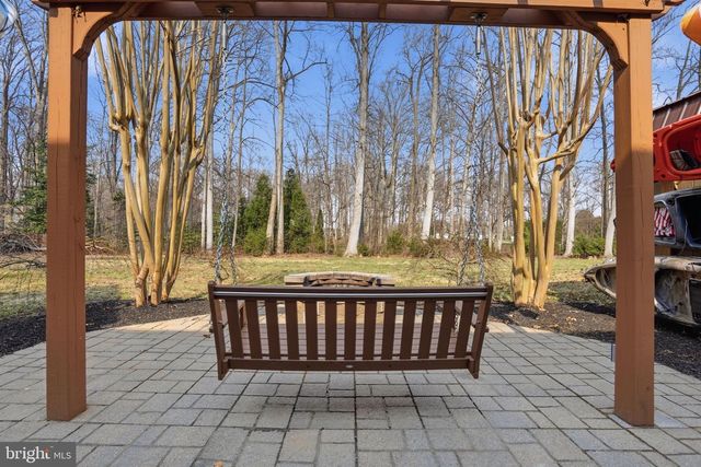 25 TARA WOODS DR, Bumpass, VA 23024