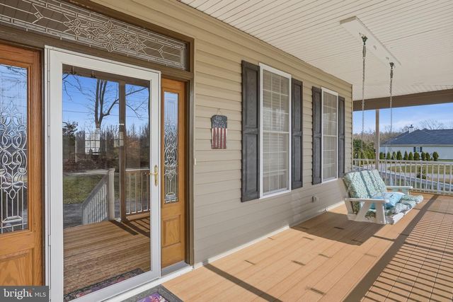 25 TARA WOODS DR, Bumpass, VA 23024