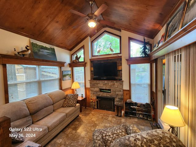 2945 County Road 4 SW 428, Cokato, MN 55321