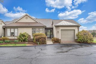 66 Scarlet ST, Hardy, VA 24101