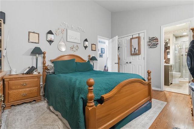 3204 NE 66th Street, Gladstone, MO 64119