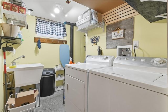 3204 NE 66th Street, Gladstone, MO 64119