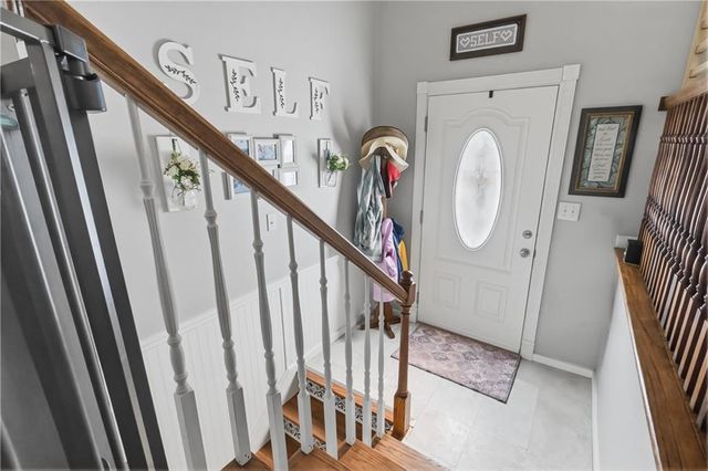 3204 NE 66th Street, Gladstone, MO 64119